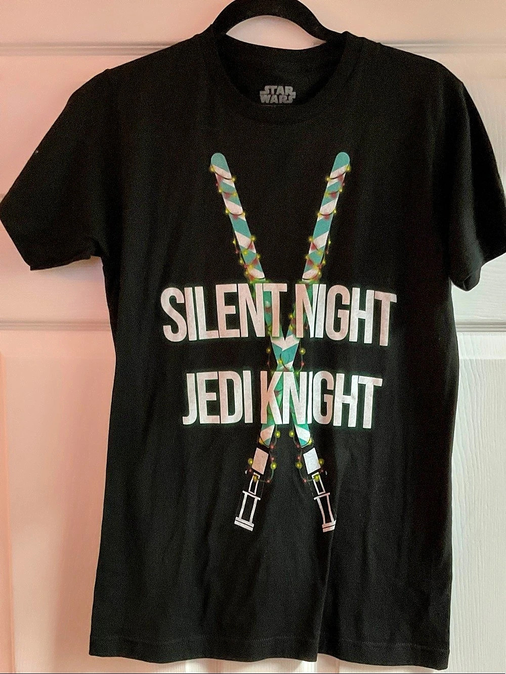 Star Wars Graphic Tee in Black & White Size Small Like New